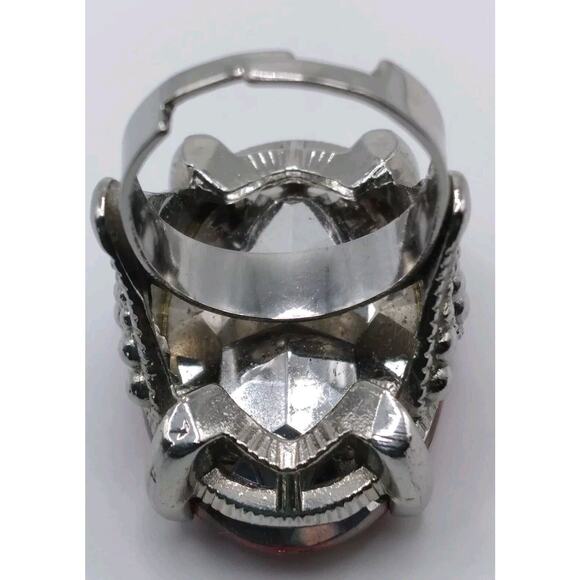 Cocktail Ring Ruby Red Glass Cabochon Statement Silvertone Ajustable Faceted - Picture 5 of 8